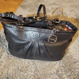 Coach Leather shoulder bag